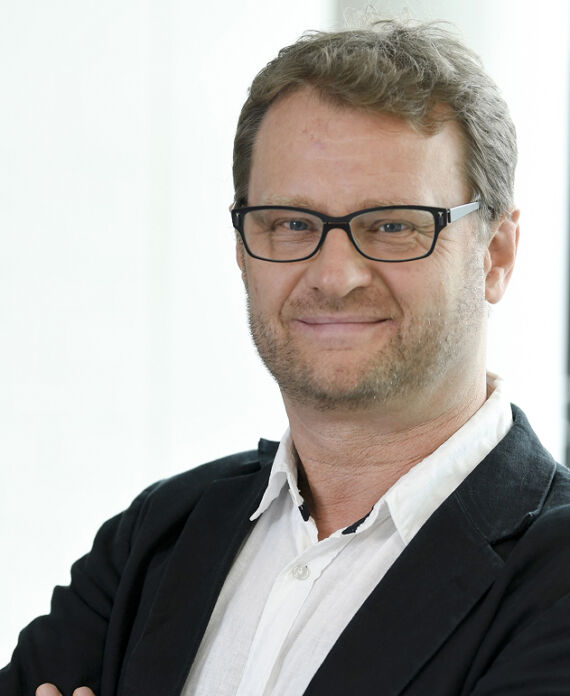 Professor Tim W Nattkemper